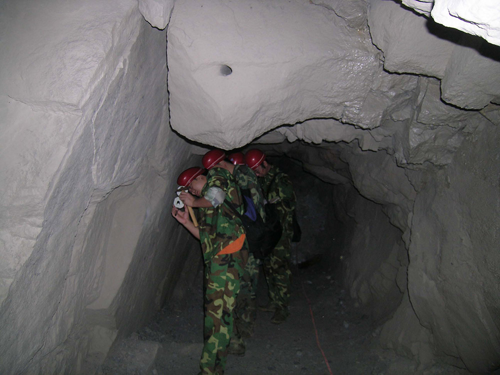 20230806727194.jpg 3 平硐內量產狀.jpg